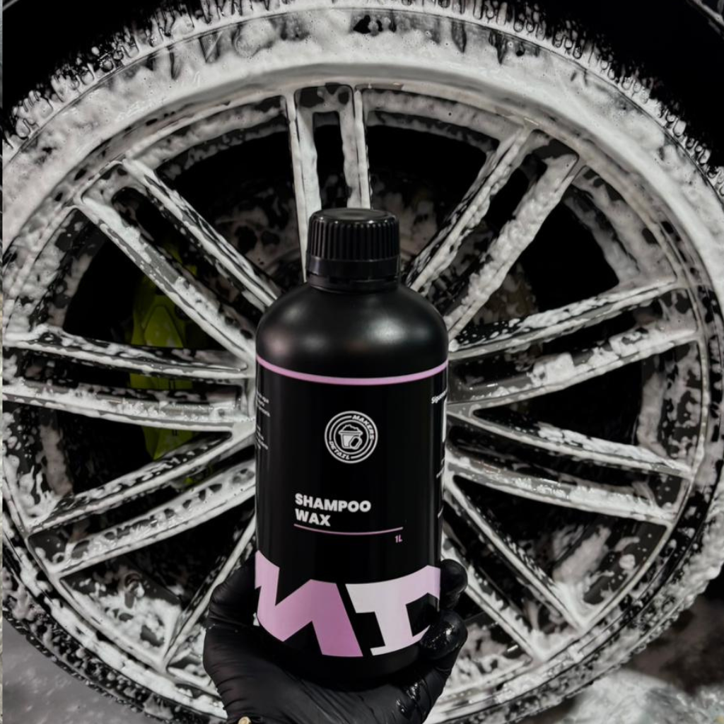 Shampoo and wax  25L